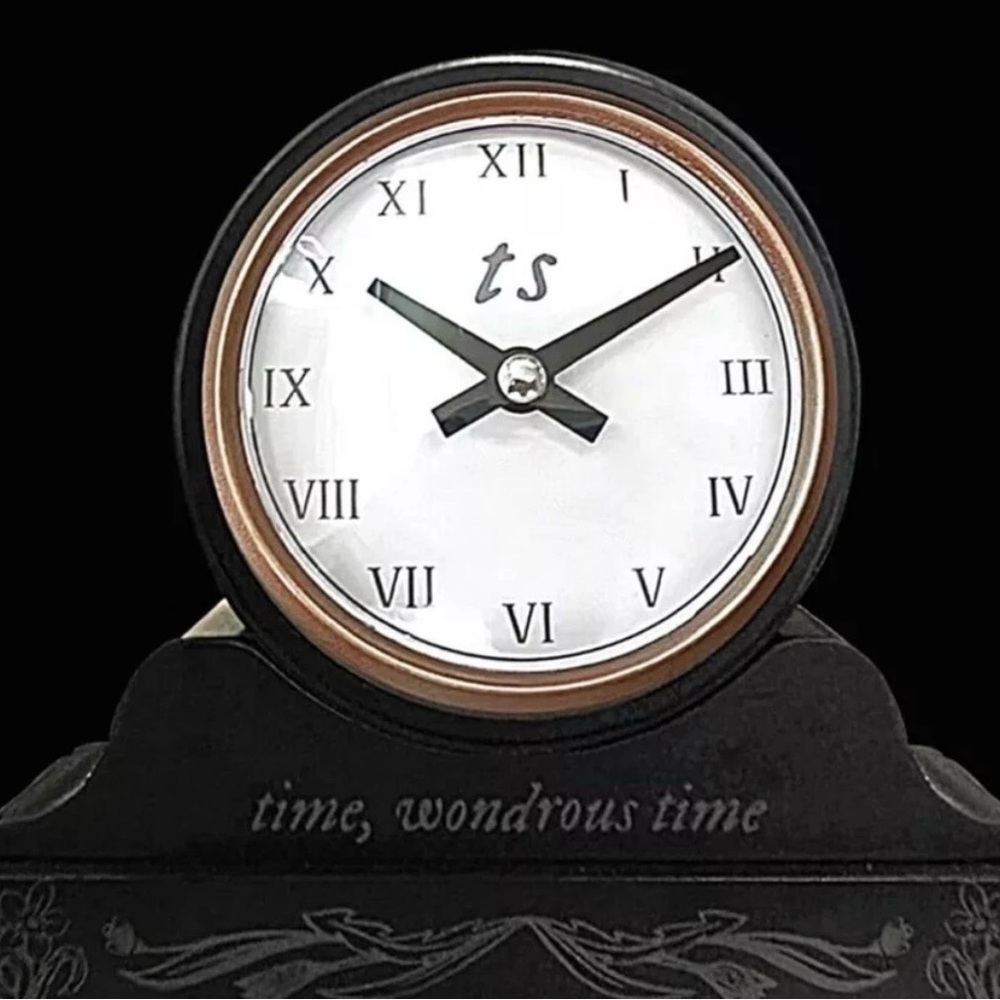 Taylor Swift Folklore Desk Clock Brand New Studio Soldout